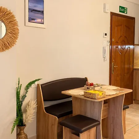 Apartment D1 *